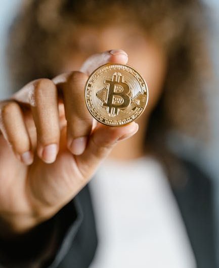 Займы под залог недвижимости: законодательство и регулирование микрокредитования